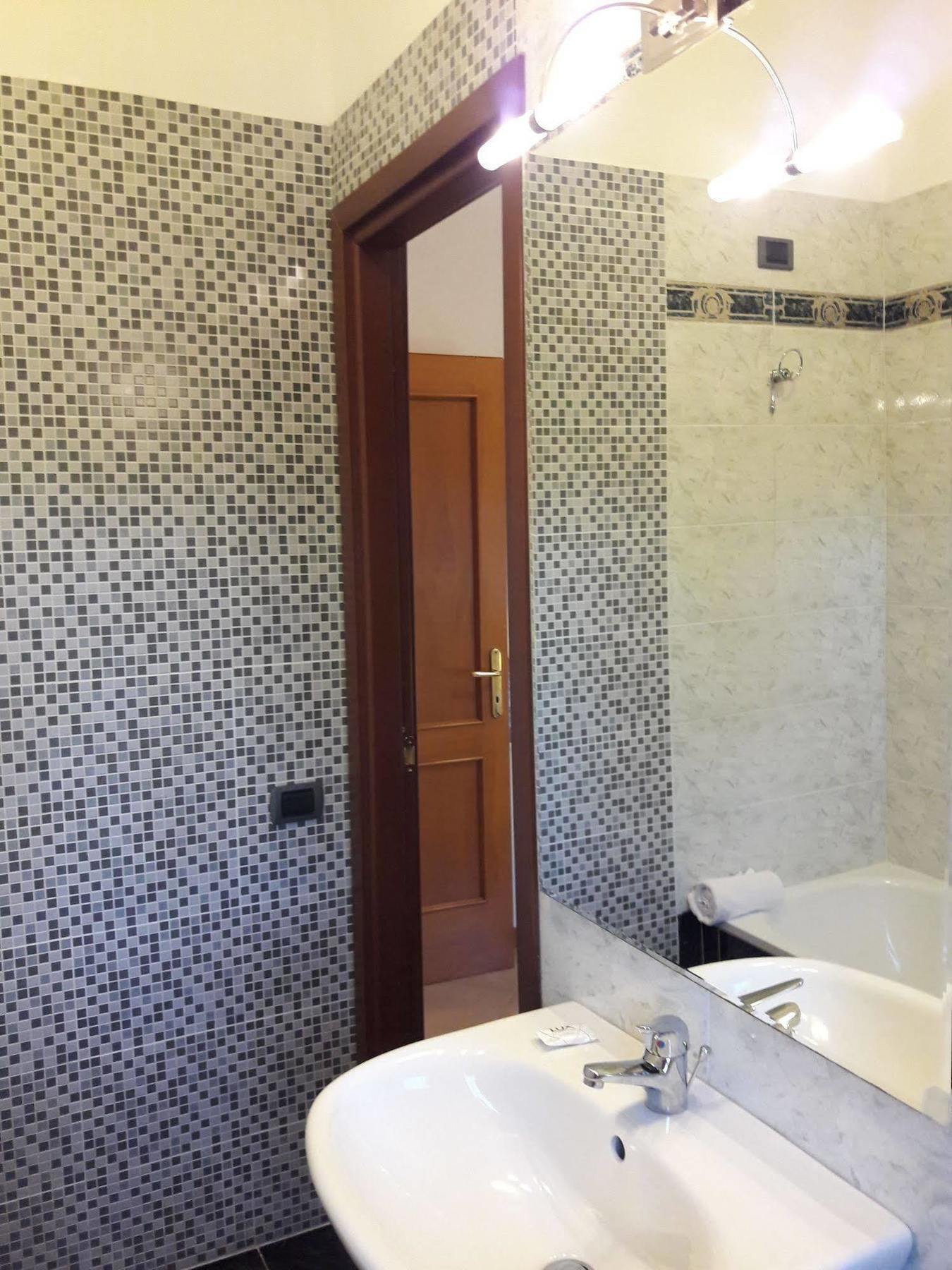 Nuova Fiera Apart. Ponte Galeria Zewnętrze zdjęcie
